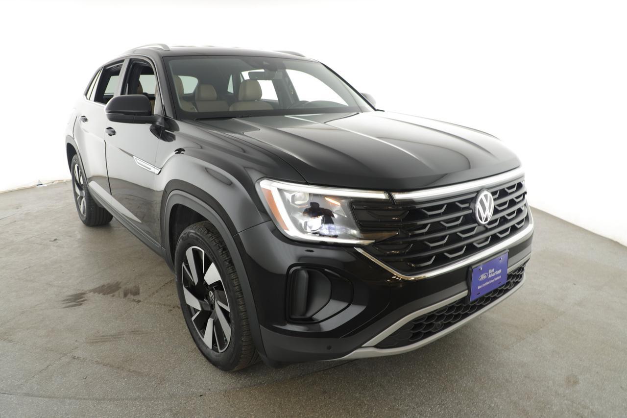 2024 Volkswagen Atlas Cross Sport 2.0T SE with Technology