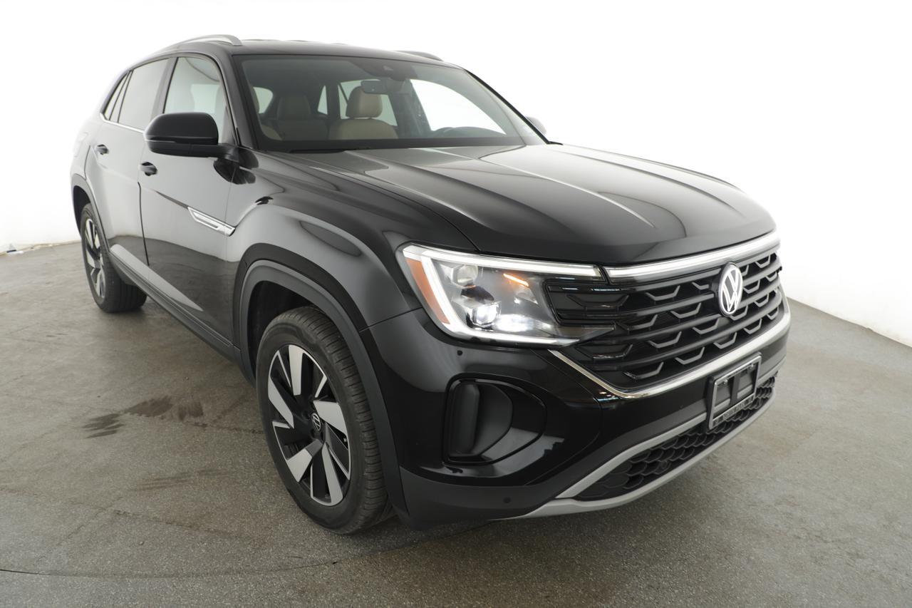 2024 Volkswagen Atlas Cross Sport 2.0T SE with Technology