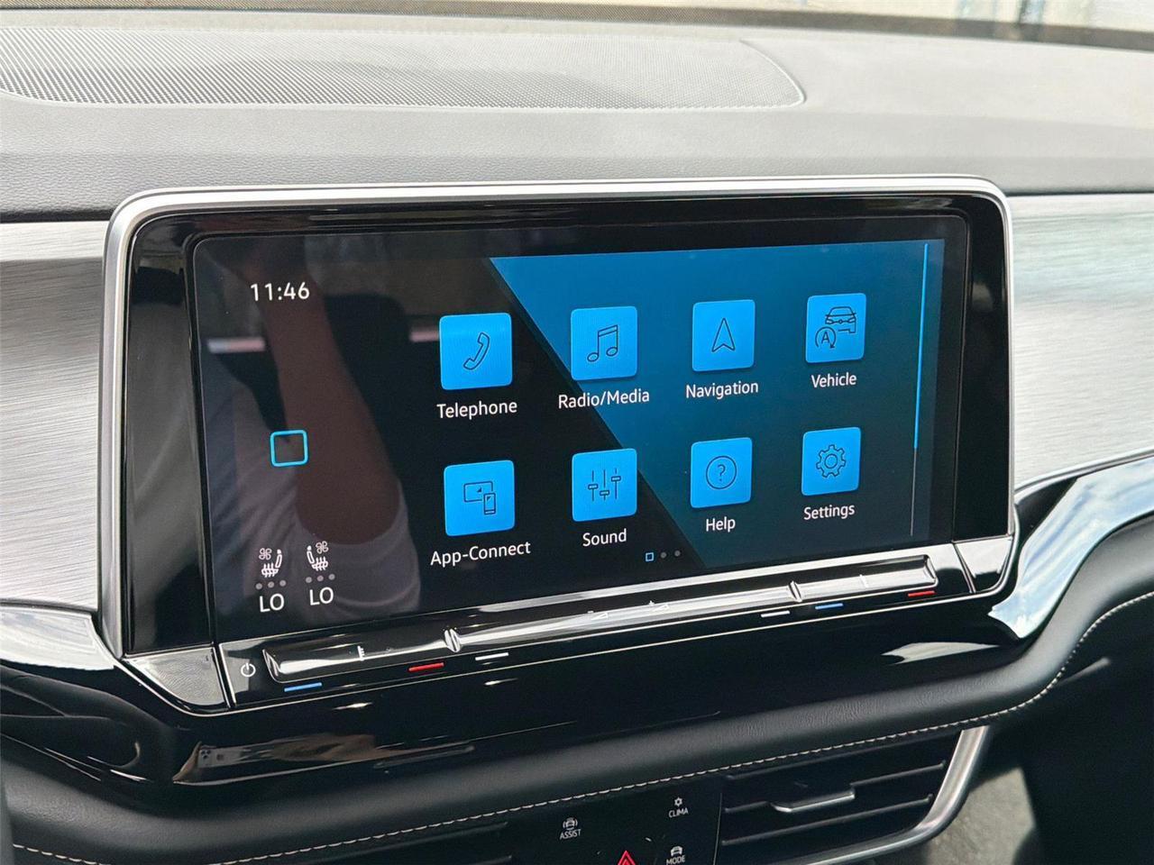 2024 Volkswagen Atlas Cross Sport 2.0T SE Hagerstown MD