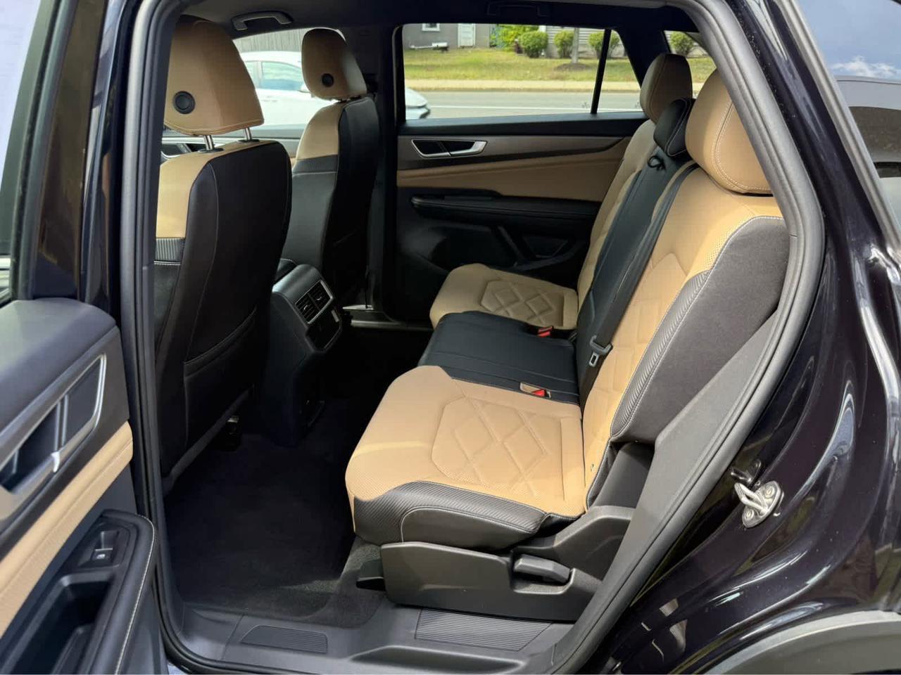 2024 Volkswagen Atlas Cross Sport 2.0T SE Wellesley MA