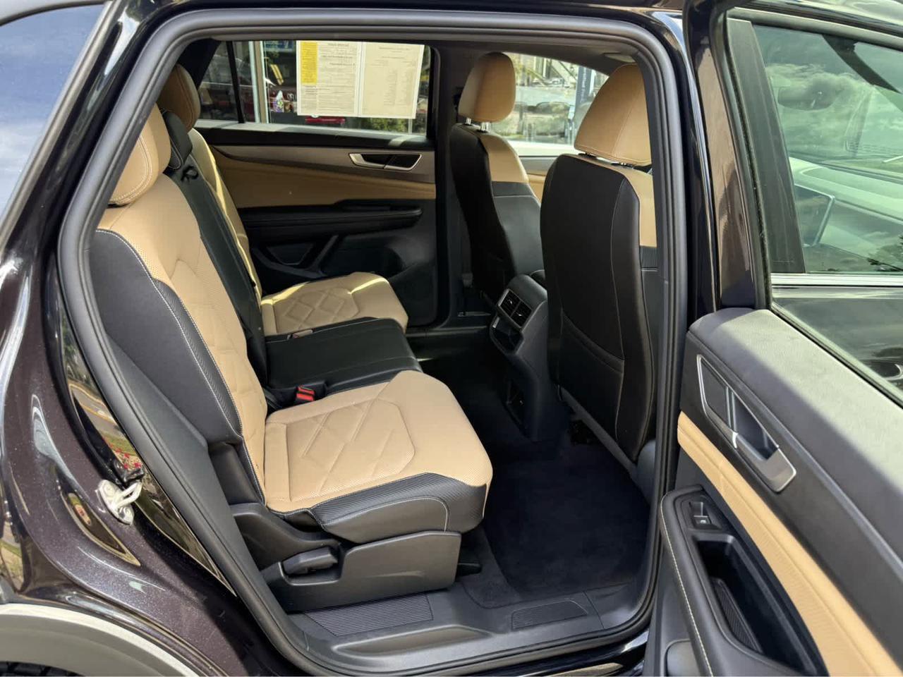 2024 Volkswagen Atlas Cross Sport 2.0T SE Wellesley MA