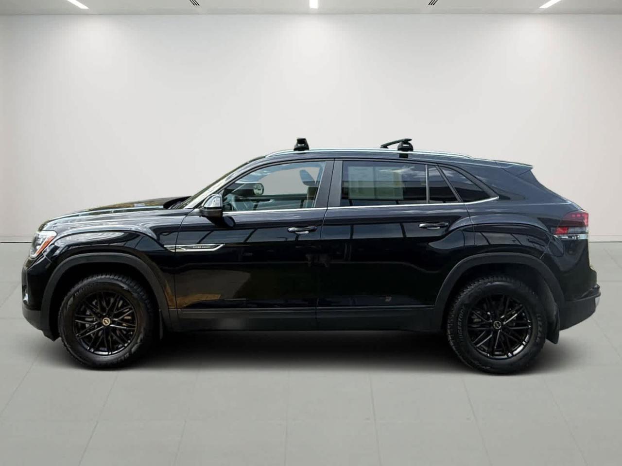 2024 Volkswagen Atlas Cross Sport 2.0T SE Wellesley MA