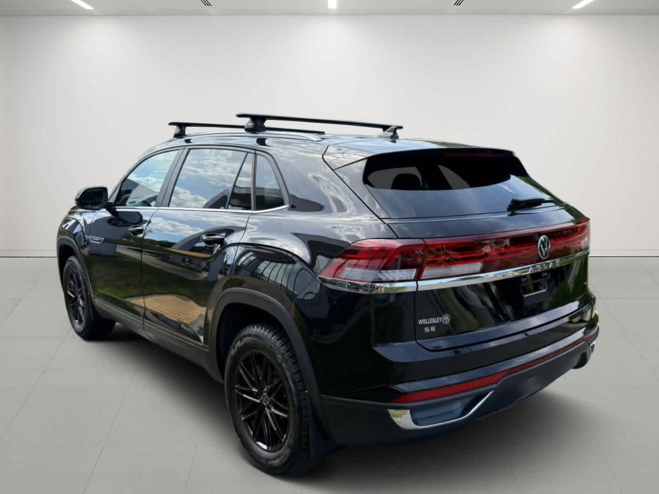 2024 Volkswagen Atlas Cross Sport 2.0T SE Wellesley MA