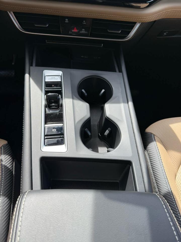 2024 Volkswagen Atlas Cross Sport 2.0T SE Wellesley MA