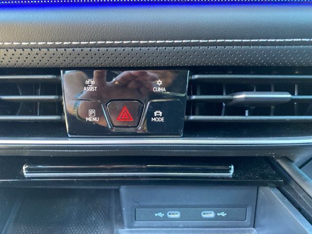 2024 Volkswagen Atlas Cross Sport 2.0T SEL Premium R-Line Raleigh NC