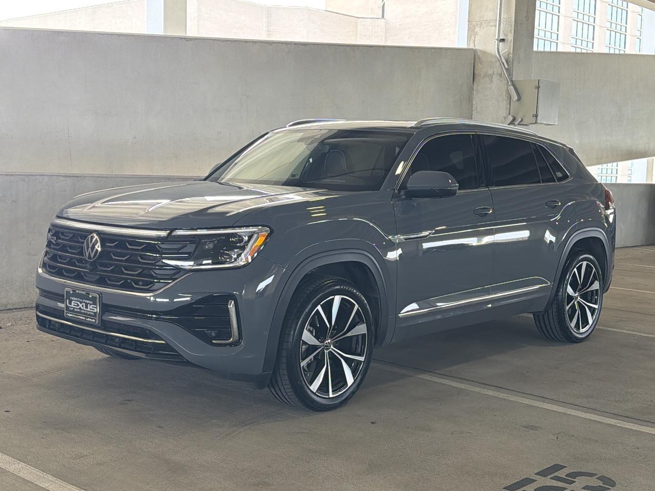 2024 Volkswagen Atlas Cross Sport 2.0T SEL Premium R-Line