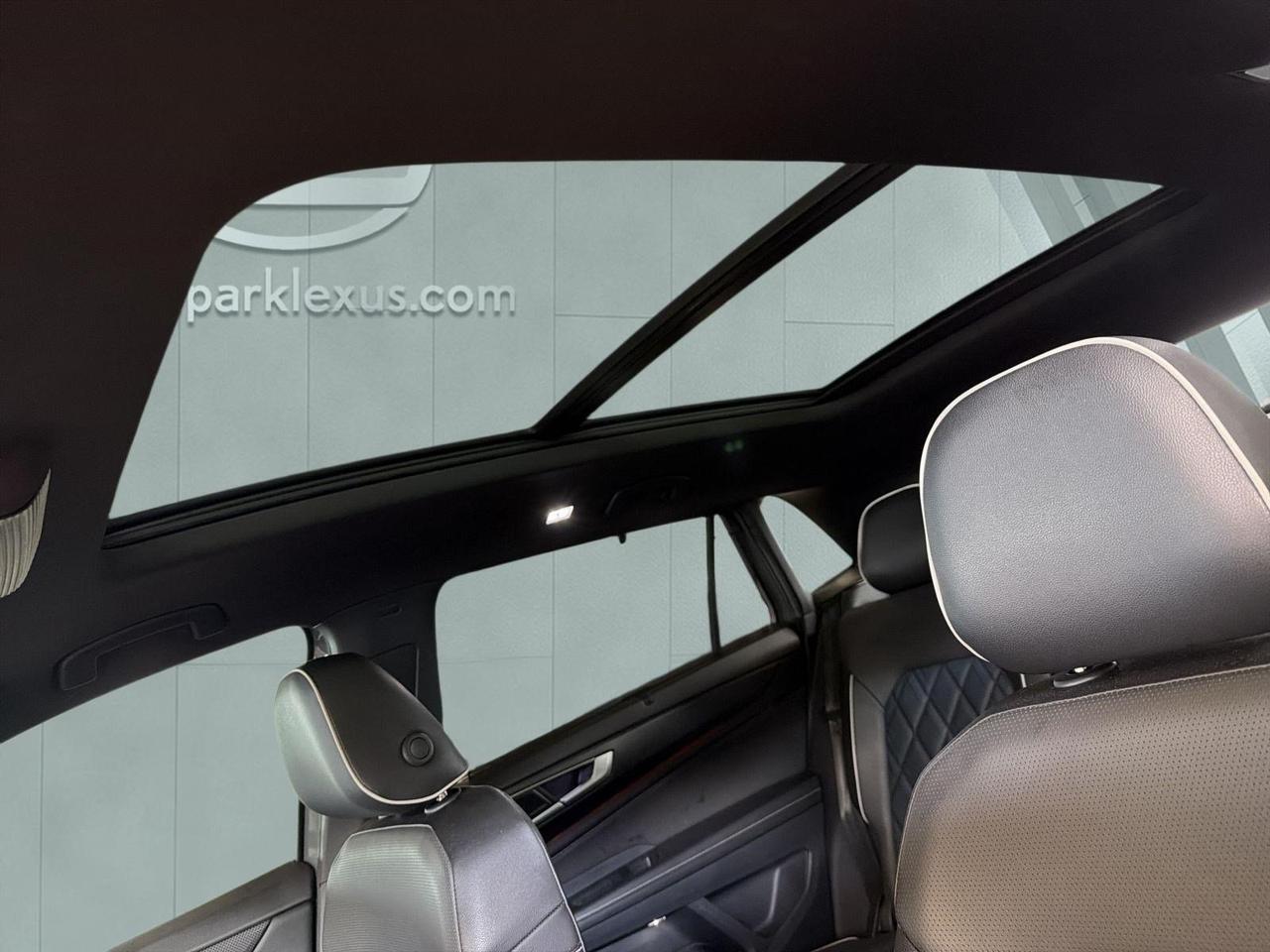 2024 Volkswagen Atlas Cross Sport 2.0T SEL Premium R-Line San Antonio TX