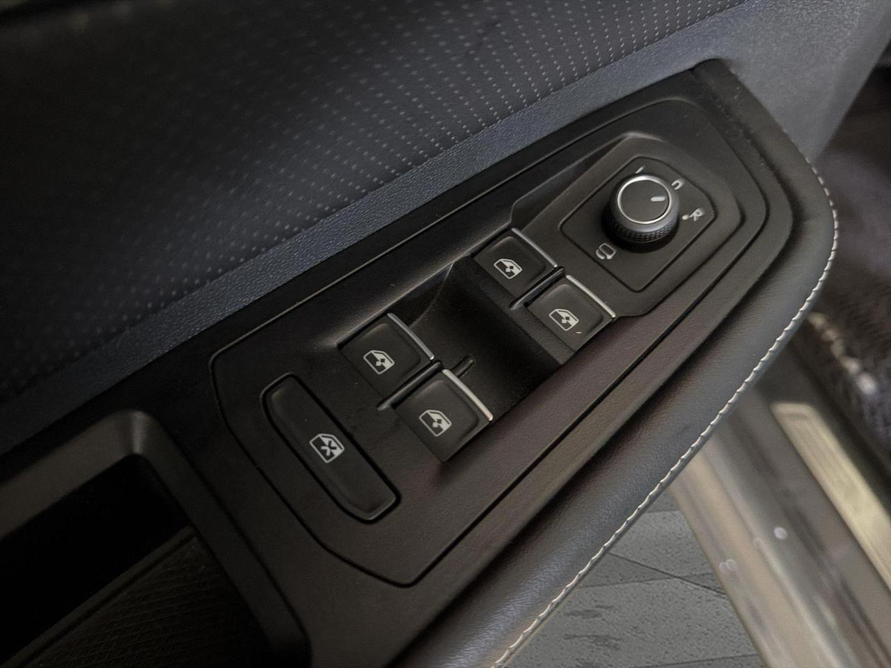 2024 Volkswagen Atlas Cross Sport 2.0T SEL Premium R-Line San Antonio TX