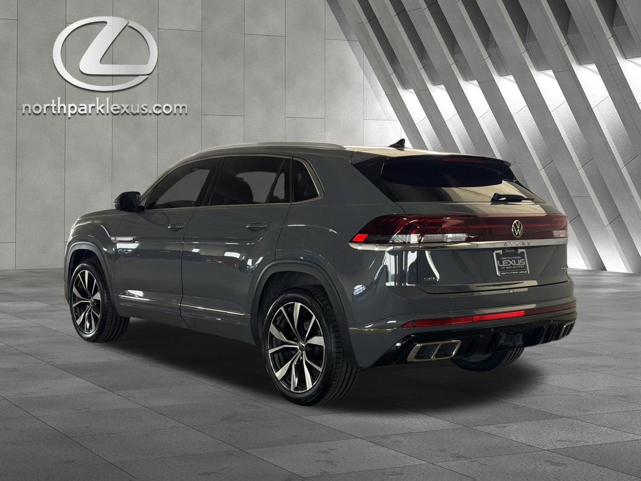 2024 Volkswagen Atlas Cross Sport 2.0T SEL Premium R-Line