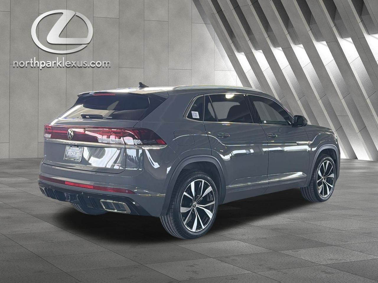 2024 Volkswagen Atlas Cross Sport 2.0T SEL Premium R-Line San Antonio TX