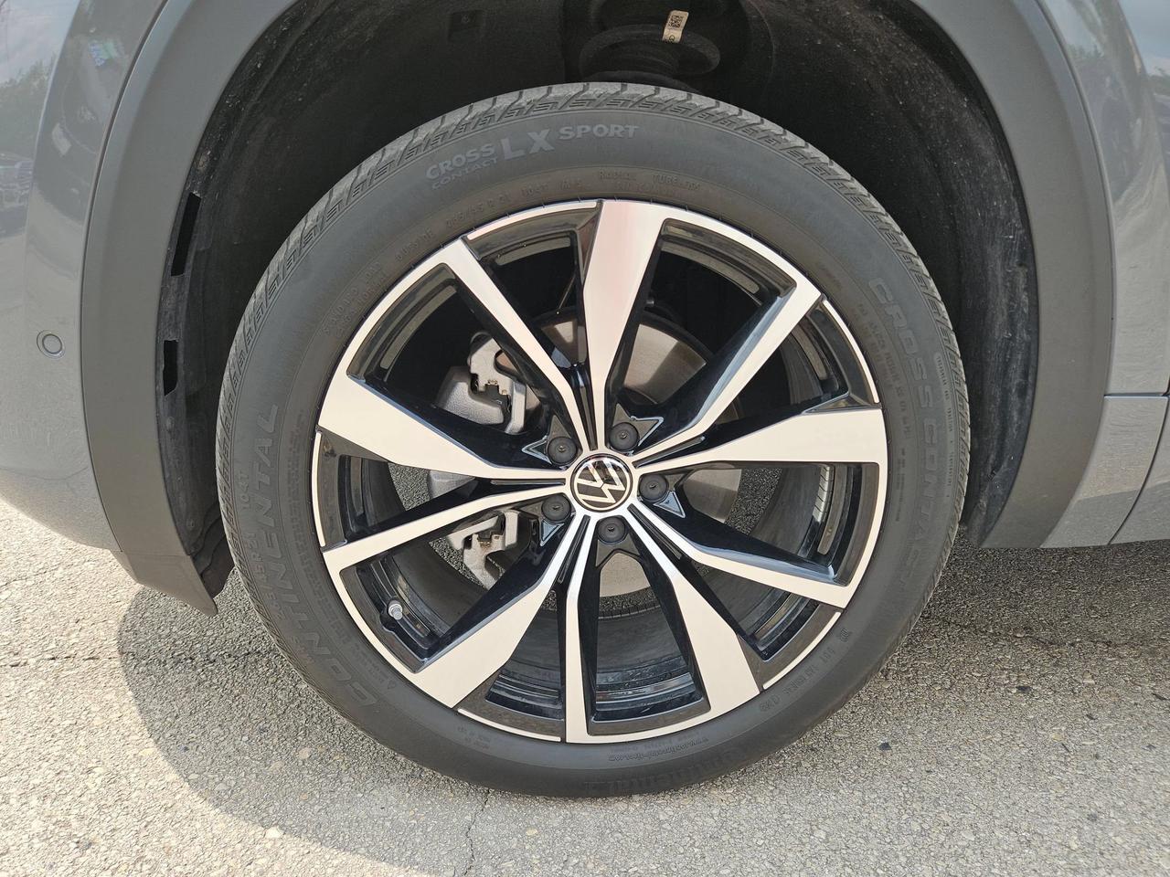 2024 Volkswagen Atlas Cross Sport 2.0T SEL Premium R-Line San Antonio TX