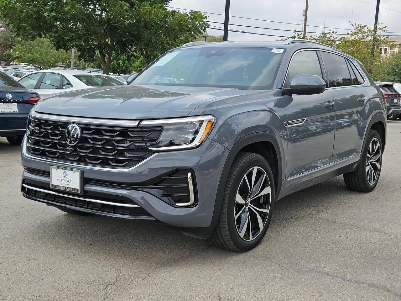 2024 Volkswagen Atlas Cross Sport 2.0T SEL Premium R-Line San Antonio TX