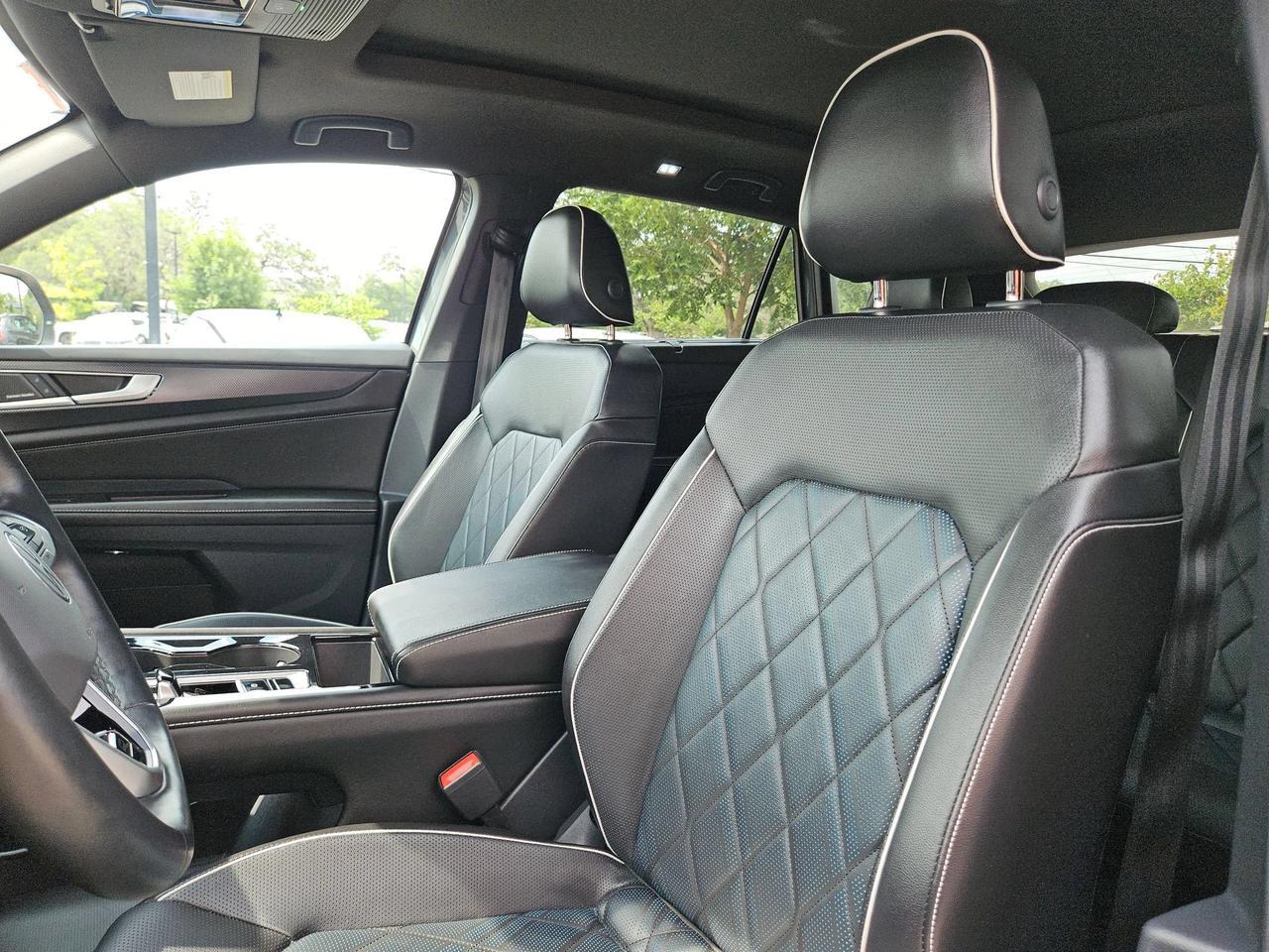 2024 Volkswagen Atlas Cross Sport 2.0T SEL Premium R-Line San Antonio TX