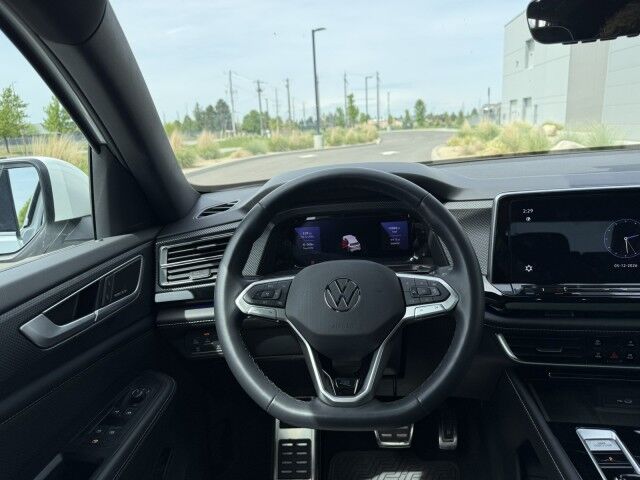 2024 Volkswagen Atlas Cross Sport 2.0T SEL Premium R-Line Spokane WA