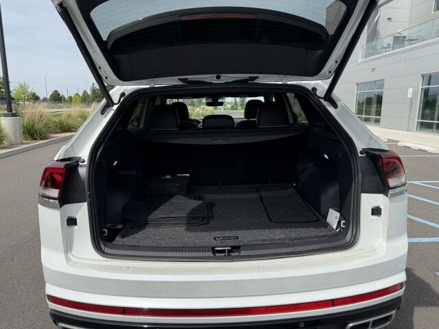 2024 Volkswagen Atlas Cross Sport 2.0T SEL Premium R-Line Spokane WA