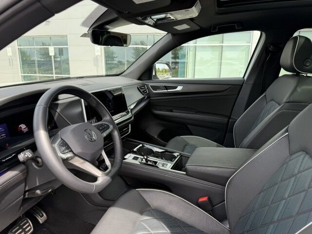 2024 Volkswagen Atlas Cross Sport 2.0T SEL Premium R-Line Spokane WA