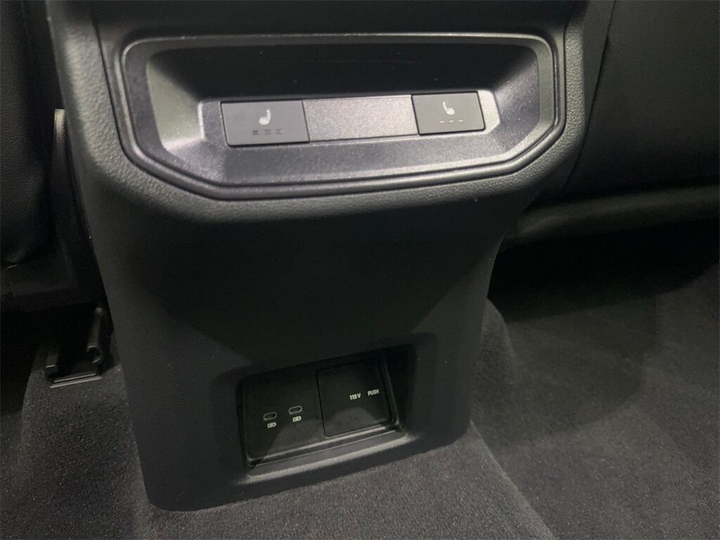 2024 Volkswagen Atlas Cross Sport 2.0T SEL R-Line NAV,CAM,PANO,HTD STS,BLIND SPOT Irving TX