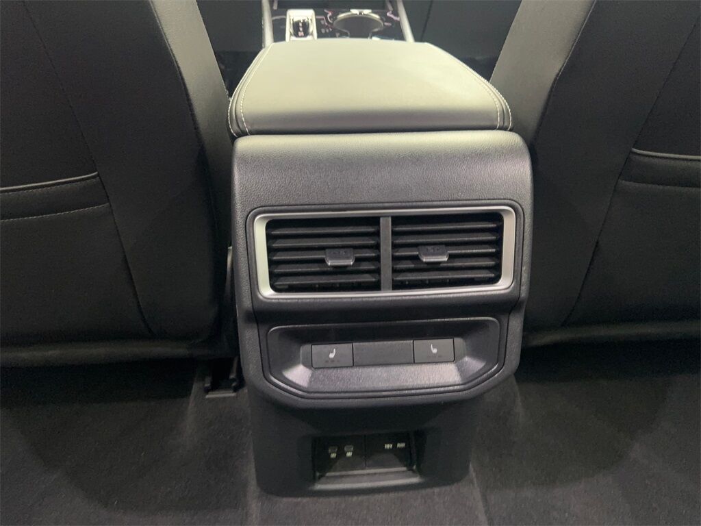 2024 Volkswagen Atlas Cross Sport 2.0T SEL R-Line NAV,CAM,PANO,HTD STS,BLIND SPOT Irving TX