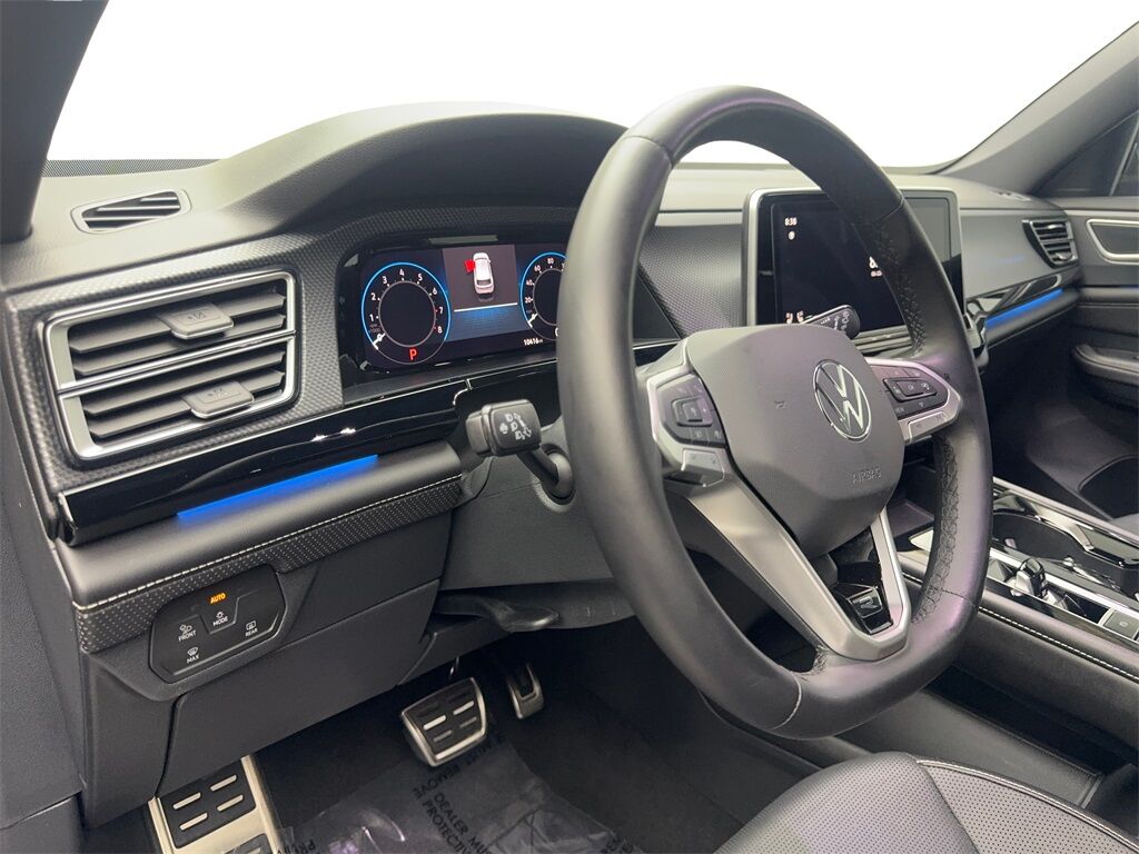 2024 Volkswagen Atlas Cross Sport 2.0T SEL R-Line NAV,CAM,PANO,HTD STS,BLIND SPOT Irving TX