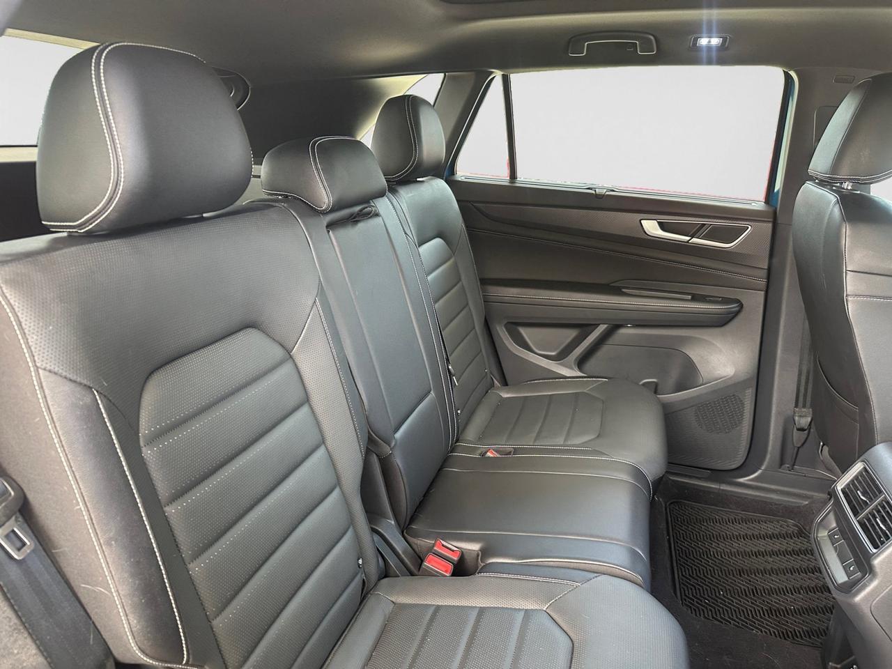 2024 Volkswagen Atlas Cross Sport 2.0T SEL R-Line  Selma TX