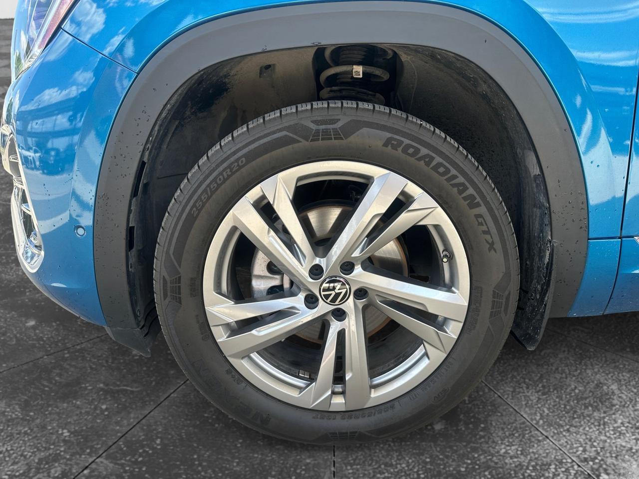 2024 Volkswagen Atlas Cross Sport 2.0T SEL R-Line  Selma TX