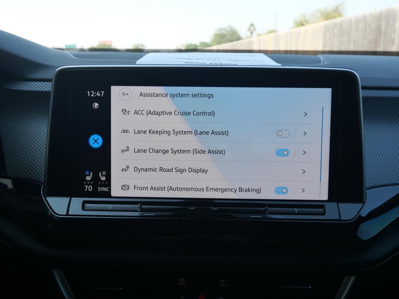 2024 Volkswagen Atlas Cross Sport 2.0T SEL R-Line San Juan TX