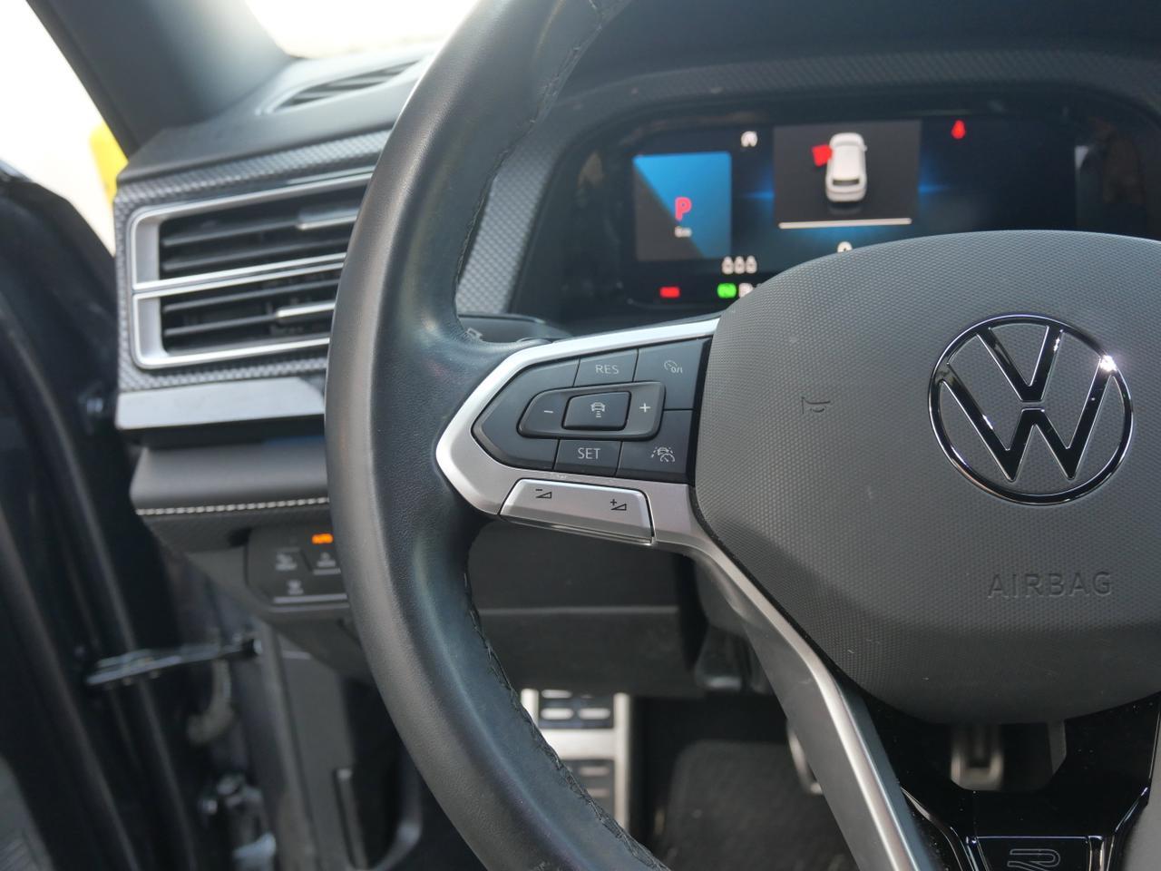 2024 Volkswagen Atlas Cross Sport 2.0T SEL R-Line San Juan TX