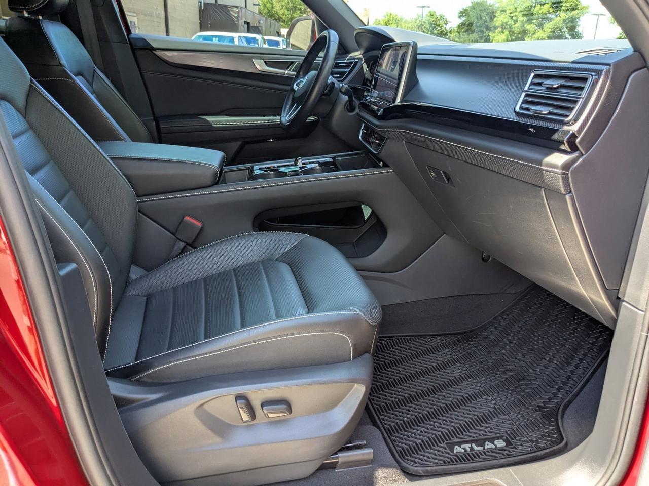 2024 Volkswagen Atlas Cross Sport 2.0T SEL R-Line San Antonio TX