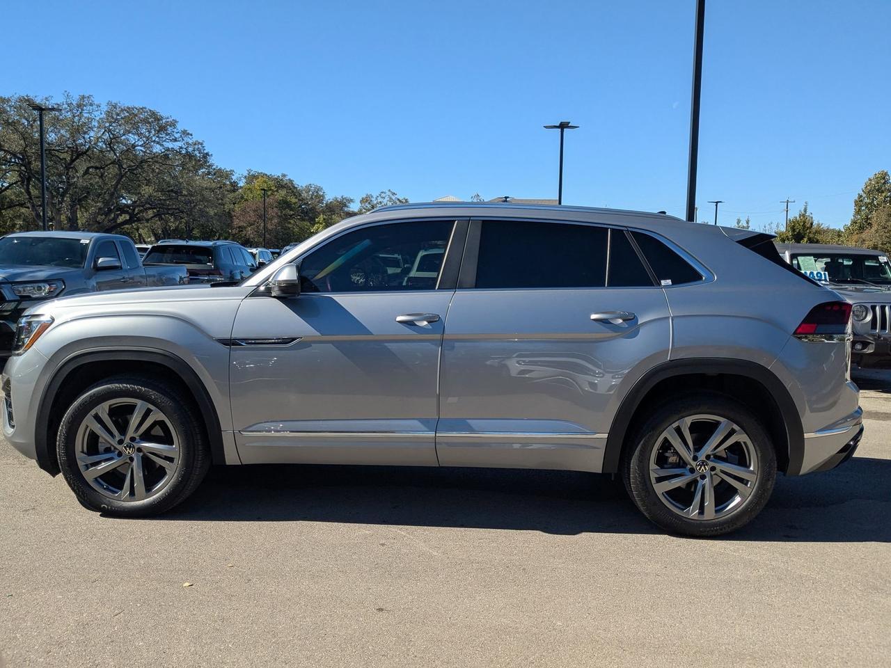 2024 Volkswagen Atlas Cross Sport 2.0T SEL R-Line San Antonio TX