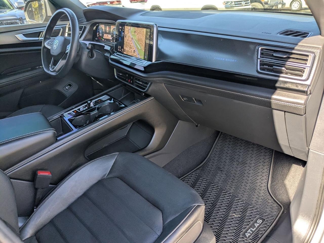 2024 Volkswagen Atlas Cross Sport 2.0T SEL R-Line San Antonio TX