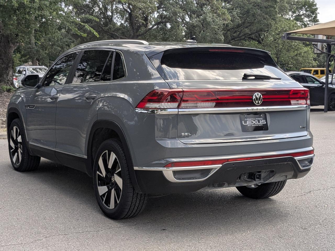 2024 Volkswagen Atlas Cross Sport 2.0T SEL