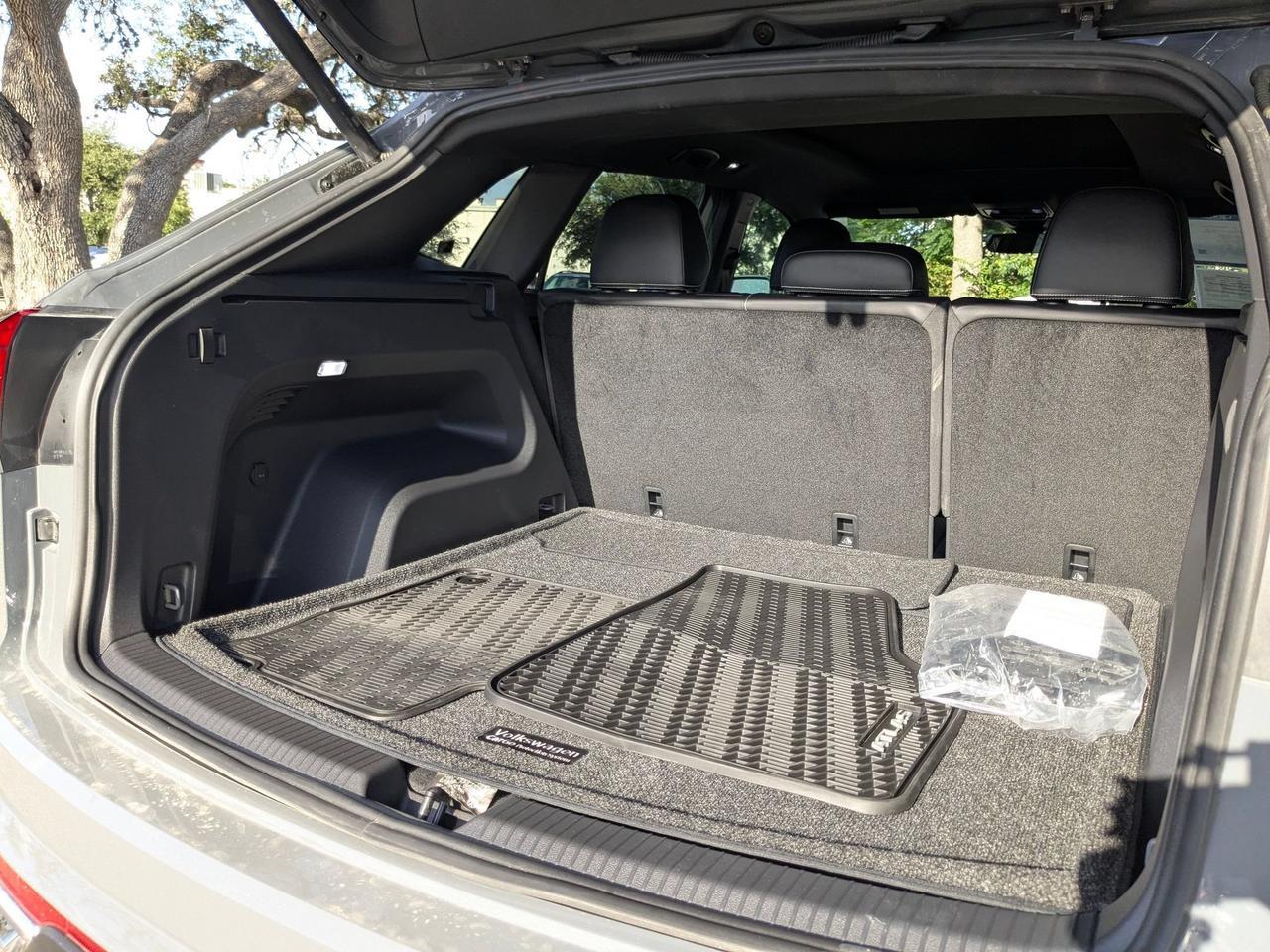 2024 Volkswagen Atlas Cross Sport 2.0T SEL San Antonio TX