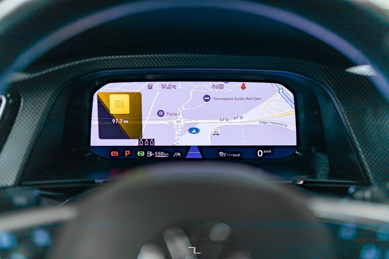 2024 Volkswagen Atlas Cross Sport 4Motion Execline R-Line Leather Roof Nav BCam Red Deer AB