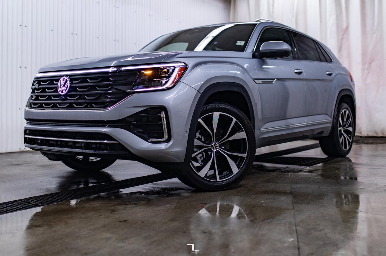 2024 Volkswagen Atlas Cross Sport 4Motion Execline R-Line Leather Roof Nav BCam Red Deer AB