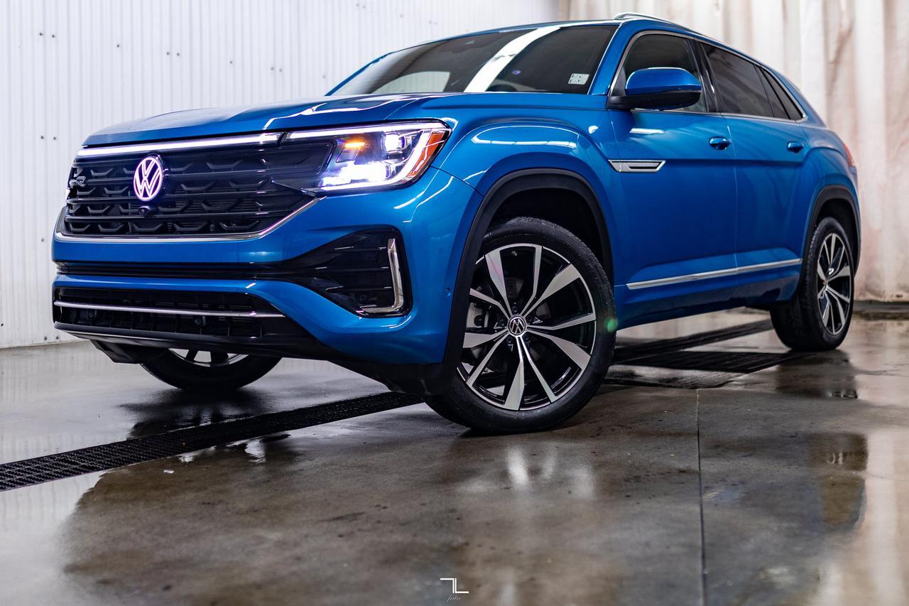 2024 Volkswagen Atlas Cross Sport 4Motion Execline R-Line Leather Roof Nav BCam Red Deer AB