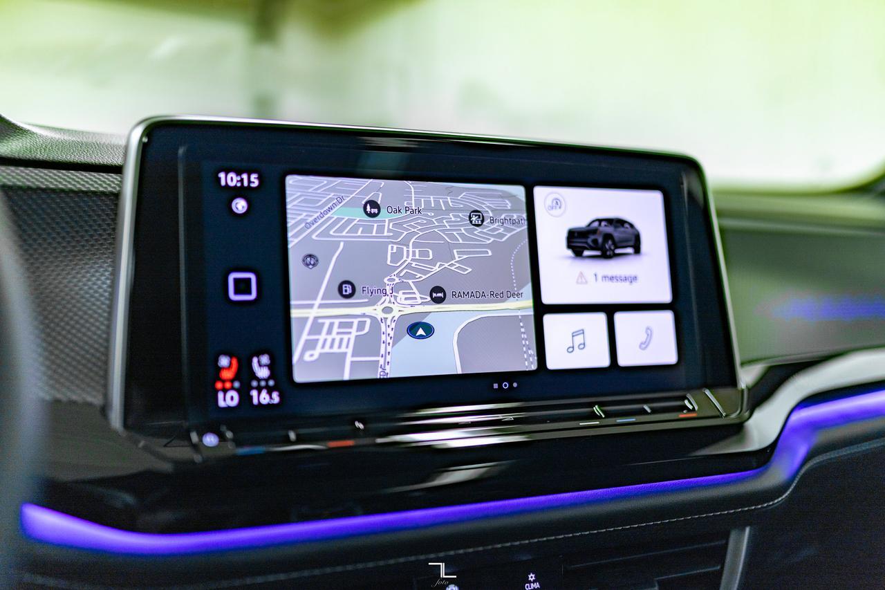 2024 Volkswagen Atlas Cross Sport 4Motion Execline R-Line Leather Roof Nav BCam Red Deer AB