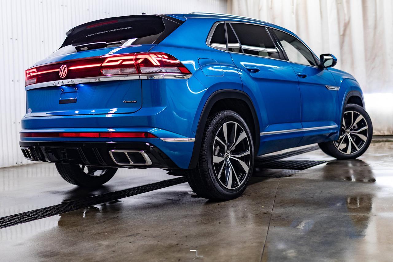 2024 Volkswagen Atlas Cross Sport 4Motion Execline R-Line Leather Roof Nav BCam Red Deer AB