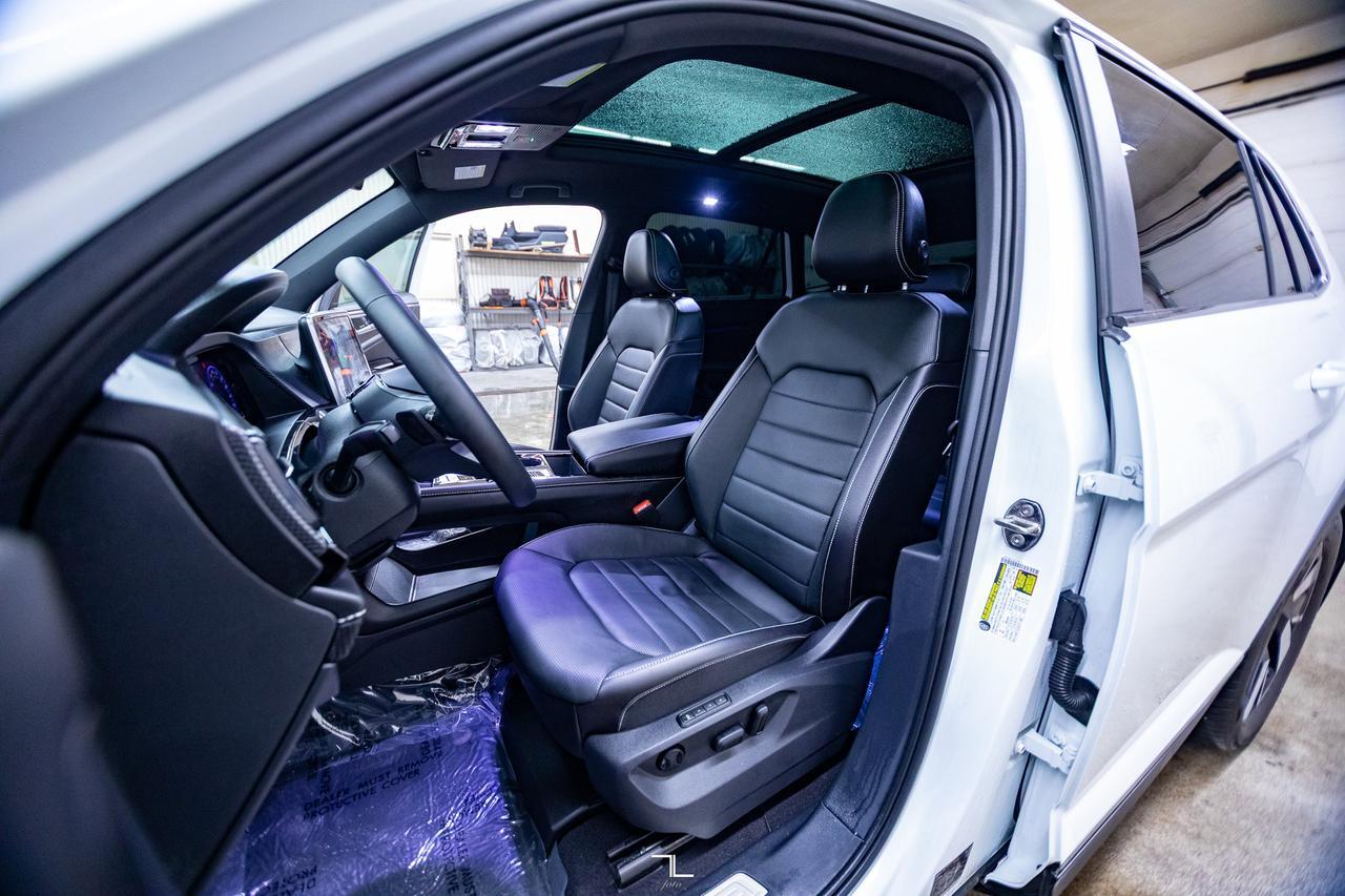 2024 Volkswagen Atlas Cross Sport 4Motion Highline Leather Roof Nav BCam Red Deer AB