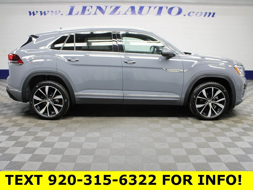 2024 Volkswagen Atlas Cross Sport SEL Premium R-Line AWD Fond du Lac WI
