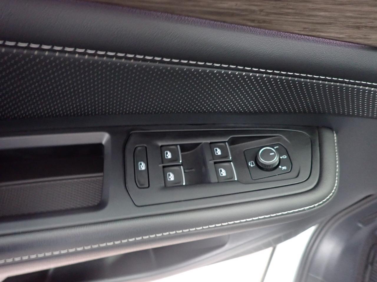 2024 Volkswagen Atlas Execline LEATHER NAVI SUNROOF AWD Listowel ON