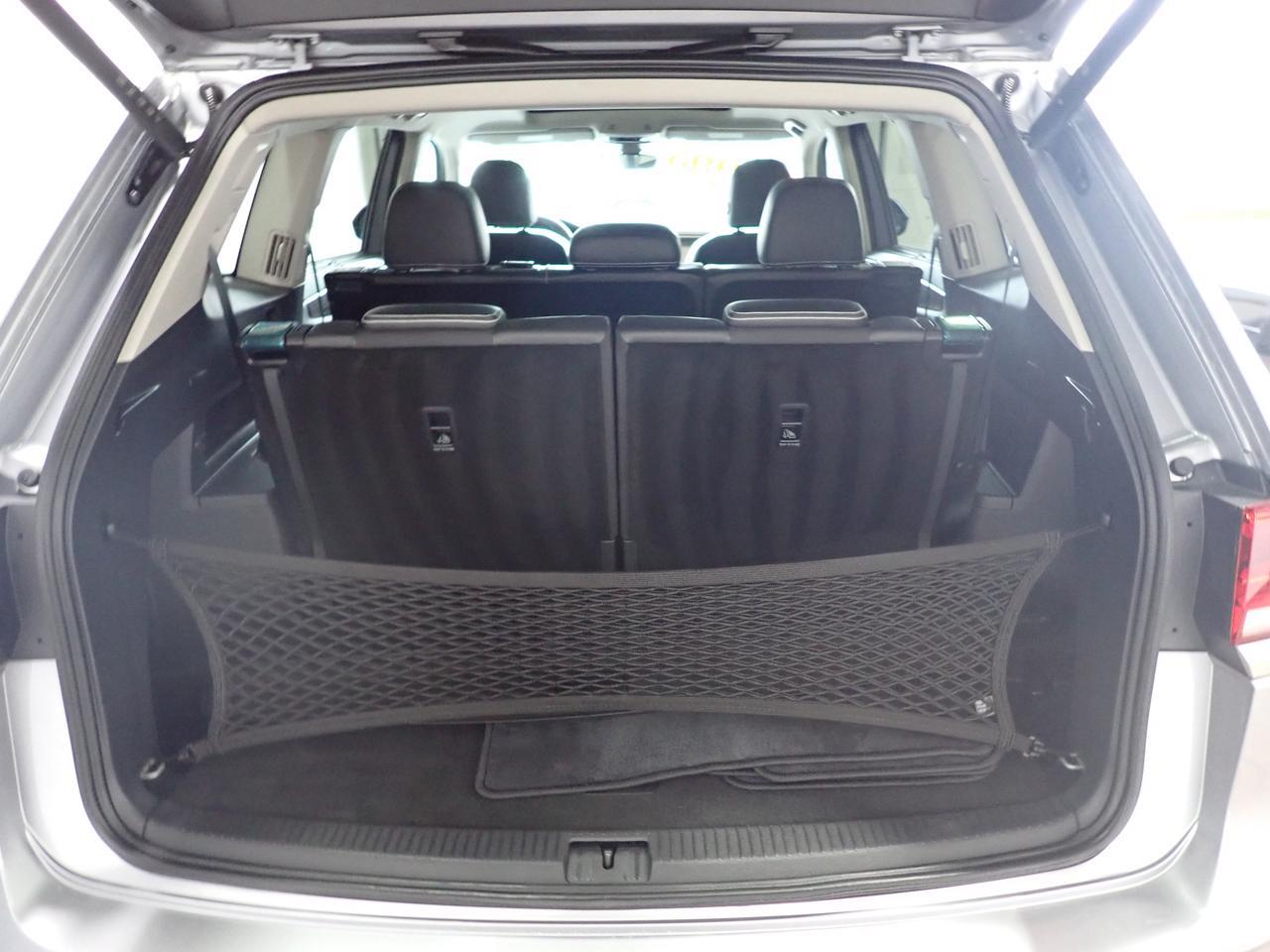 2024 Volkswagen Atlas Highline 4WD LEATHER NAVI SUNROOF 6 PASS Listowel ON