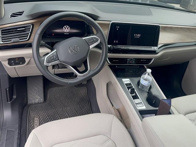 2024 Volkswagen Atlas SE Tucson AZ