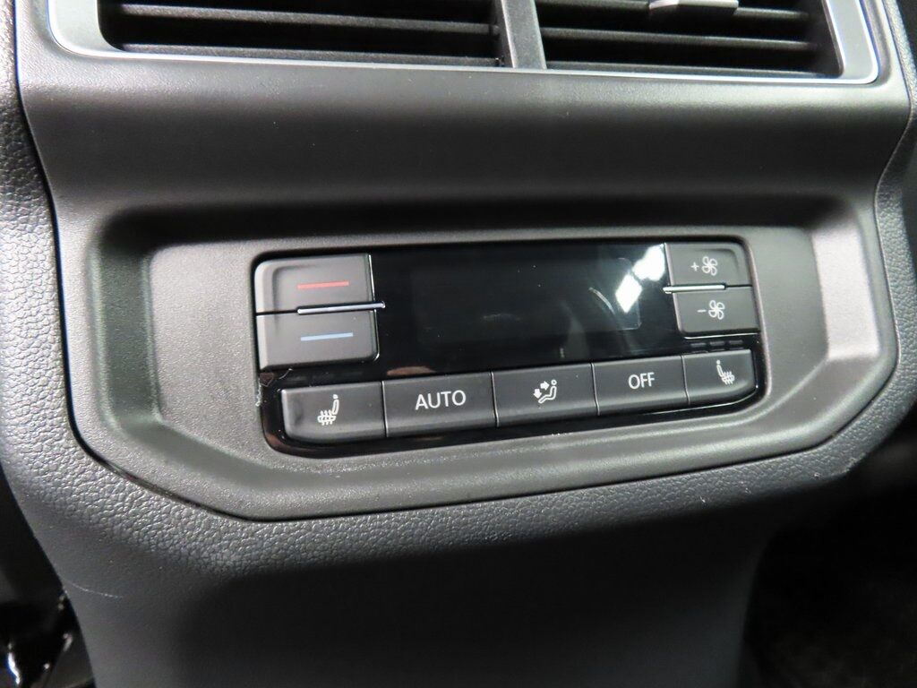 2024 Volkswagen Atlas SEL AWD Fond du Lac WI