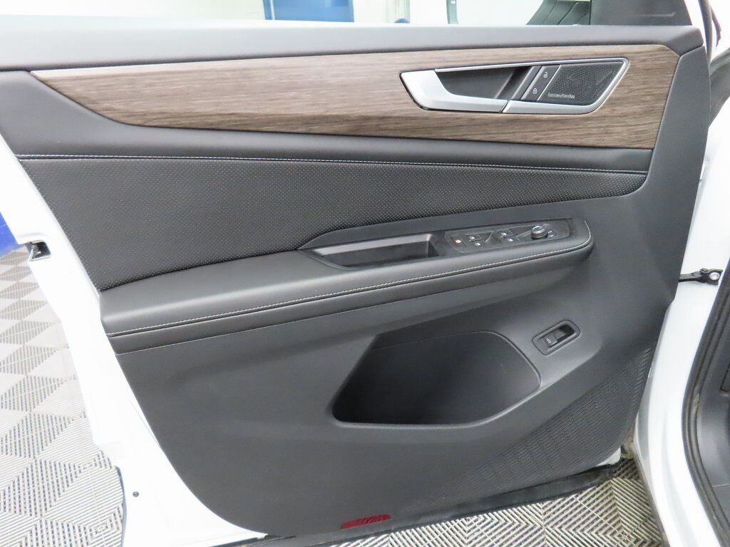 2024 Volkswagen Atlas SEL AWD Fond du Lac WI