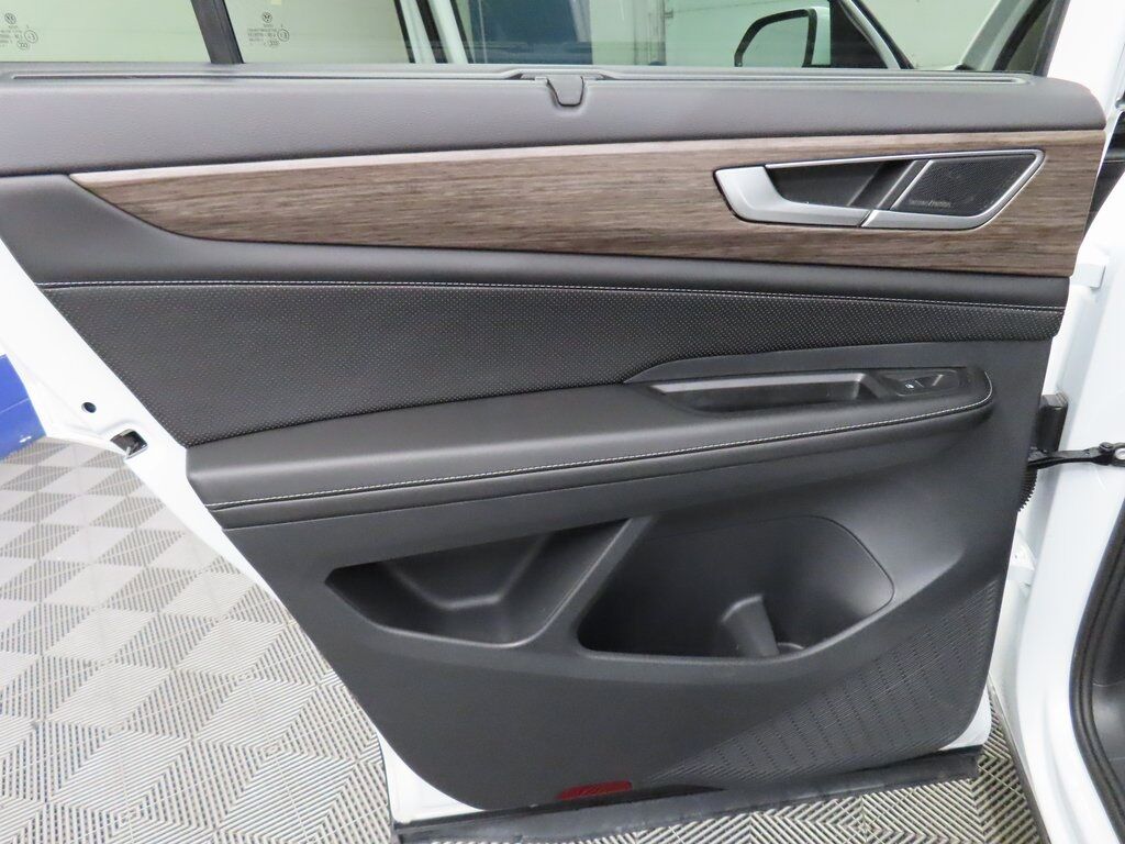 2024 Volkswagen Atlas SEL AWD Fond du Lac WI