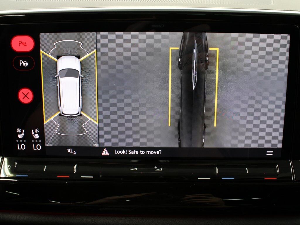 2024 Volkswagen Atlas SEL Premium R-Line AWD Fond du Lac WI