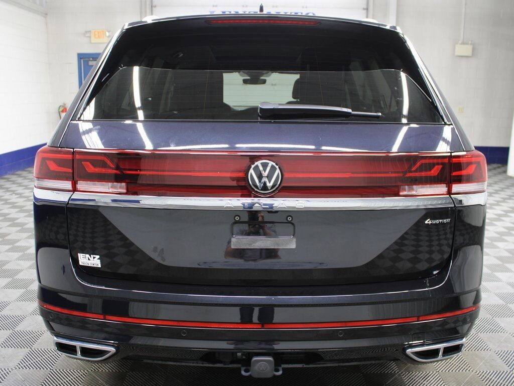 2024 Volkswagen Atlas SEL Premium R-Line AWD Fond du Lac WI