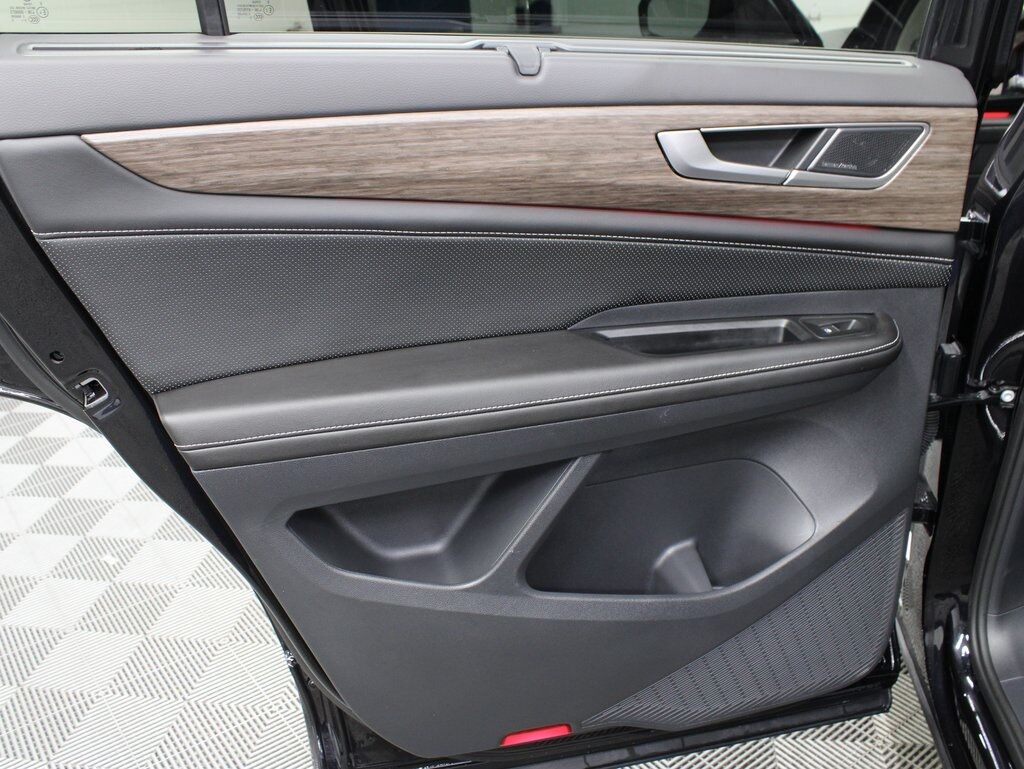 2024 Volkswagen Atlas SEL Premium R-Line AWD Fond du Lac WI
