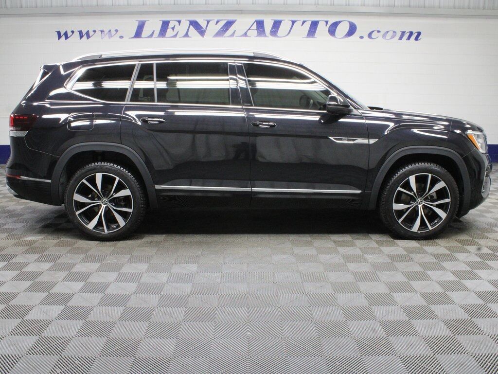 2024 Volkswagen Atlas SEL Premium R-Line AWD Fond du Lac WI