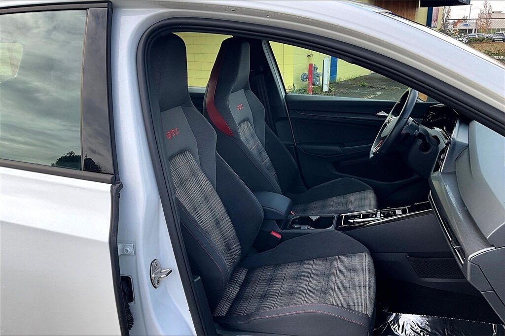 2024 Volkswagen Golf GTI 2.0T S OR